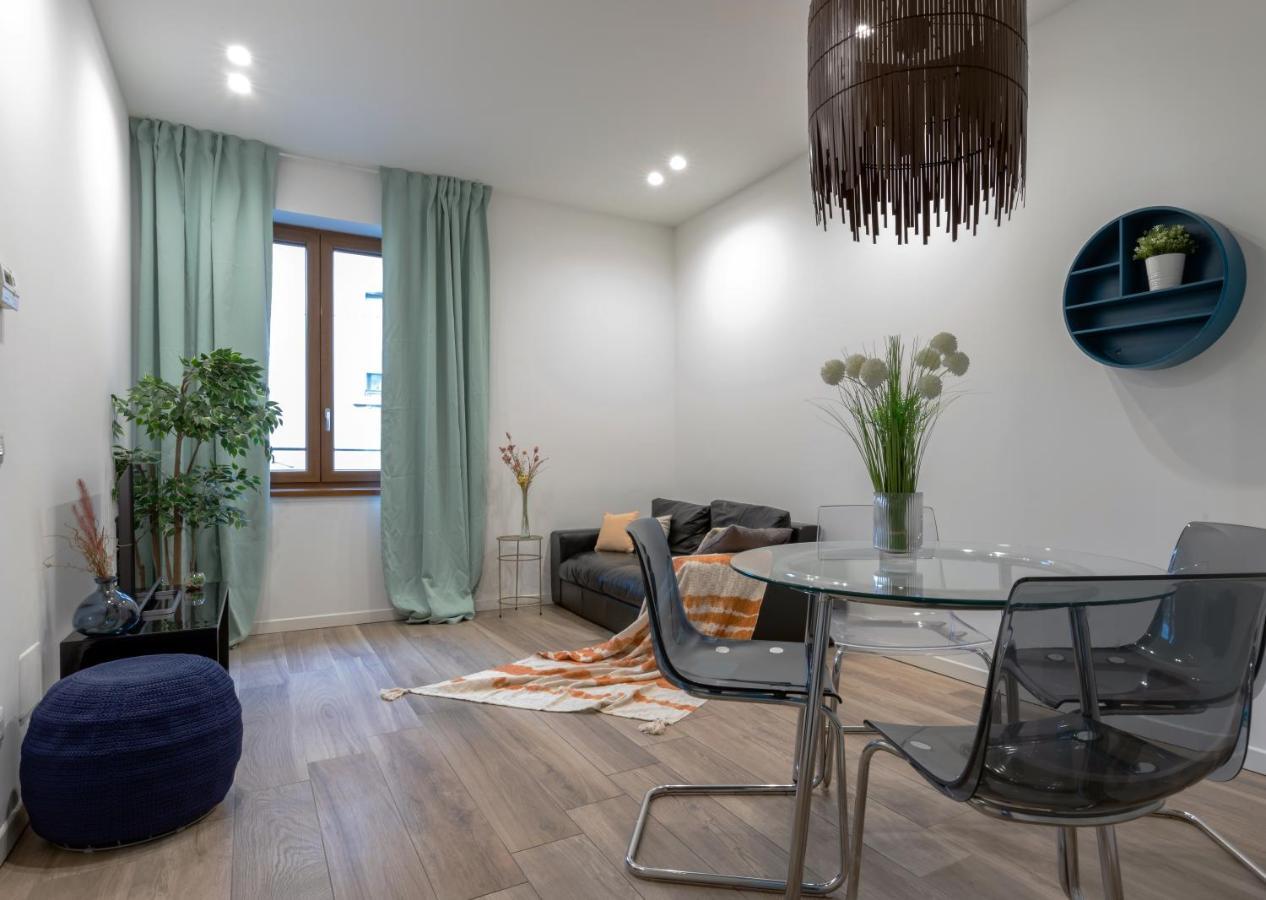 La Casa Di Nina - Meda Apartment ภายนอก รูปภาพ