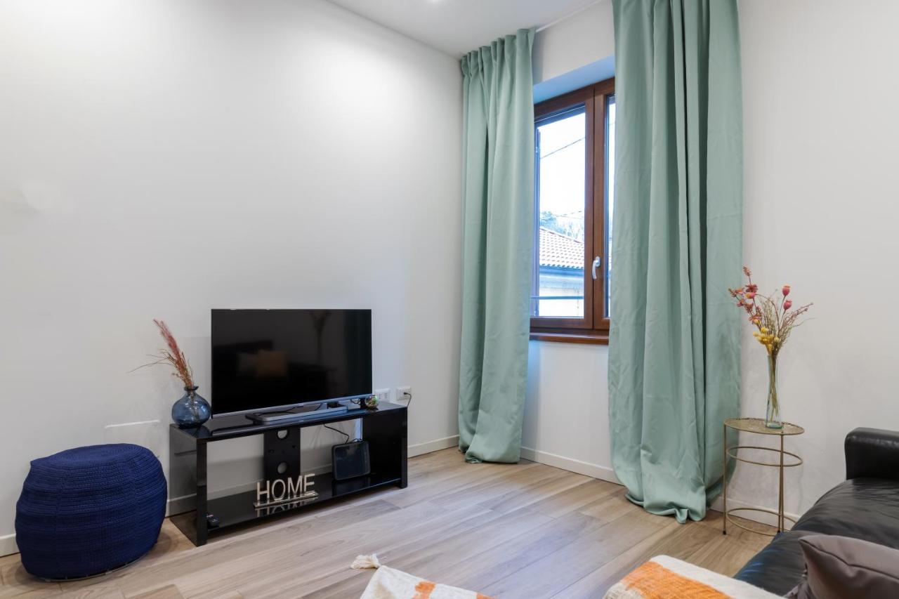 La Casa Di Nina - Meda Apartment ภายนอก รูปภาพ